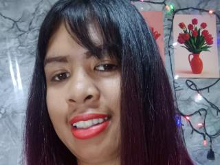 Ver la ficha detallada de MariahSquirting69