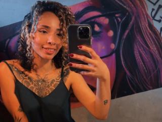 Se dtaljerede oplysninger for SilvanaXOwen