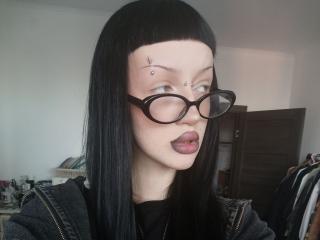 Se dtaljerede oplysninger for SexsyNanita