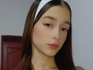 Se dtaljerede oplysninger for ElyraBloom