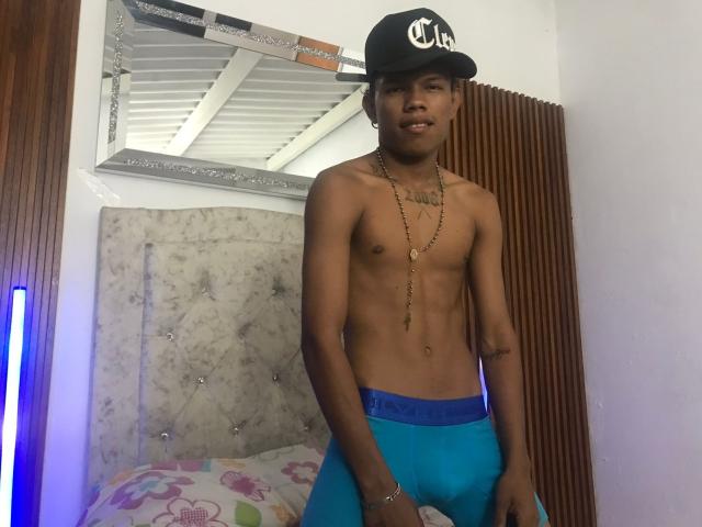 juanmhata - Sexe cam en vivo - 28880684