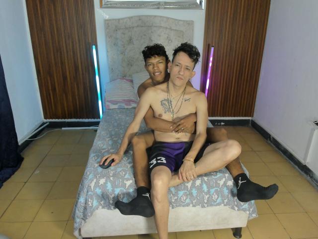 JuanAndLuke - Live sex cam - 28880750