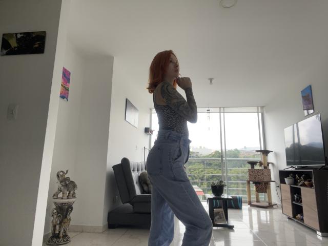 SarahRousen - Live porn &amp; sex cam - 28880834