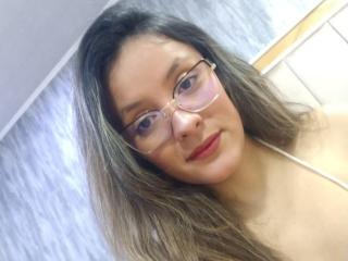 Ver la ficha detallada de CynthiaMoore