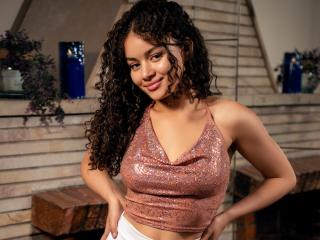 Ver la ficha detallada de LoreneCurly