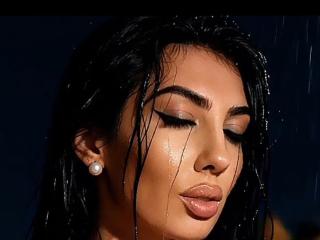 Ver la ficha detallada de BrunetteBabe69