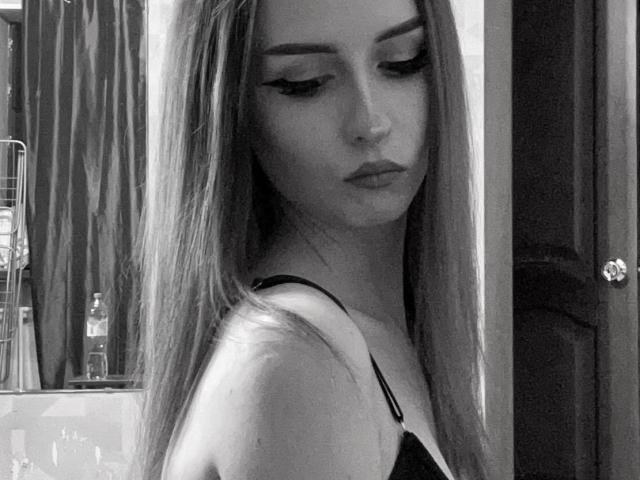 CuttiCrystal - Sexe cam en vivo - 28882985