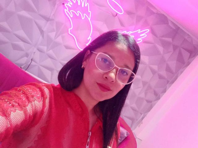 AlanaSteel - Live porn &amp; sex cam - 28883414