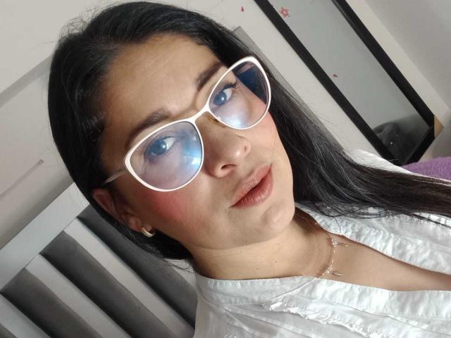 AlanaSteel - Live porn &amp; sex cam - 28883477