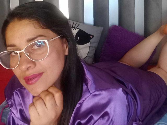 AlanaSteel - Live porno og sexkamera - 28883510