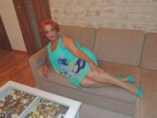 LadyPearleOne - Chat xXx with this big beautiful woman MILF 