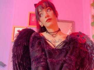 Podívejte se na podrobnou kartu LaurenEvie69