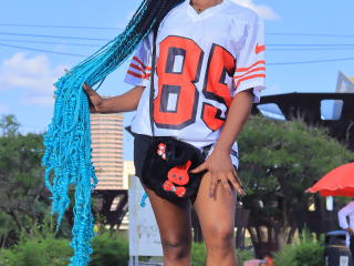 Podívejte se na podrobnou kartu HeneyLust22