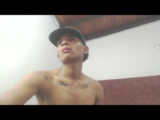 Podívejte se na podrobnou kartu ChrisSexi