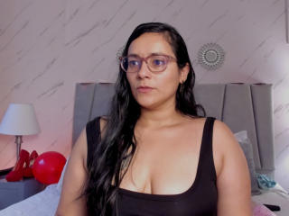 Ver la ficha detallada de MichellMonet