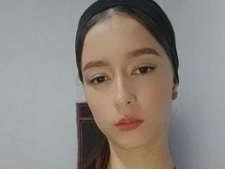 Se dtaljerede oplysninger for ElyraBloom