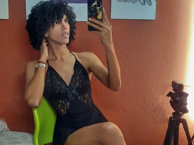 CamilleCedrik - Live porn &amp; sex cam - 28890890