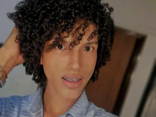 Se dtaljerede oplysninger for CamilleCedrik