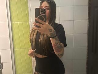 Se dtaljerede oplysninger for CoralRosse