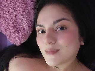 Ver la ficha detallada de PaulinaCox