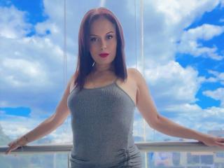 Ver la ficha detallada de DhannaRose