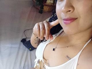 Se dtaljerede oplysninger for DanniWest