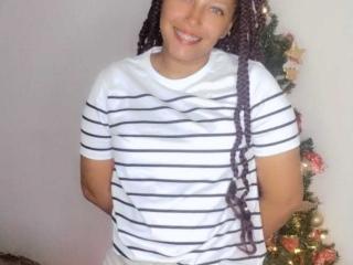 Podívejte se na podrobnou kartu FranciSquirtt