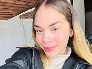 Se dtaljerede oplysninger for EmmaRiveraa