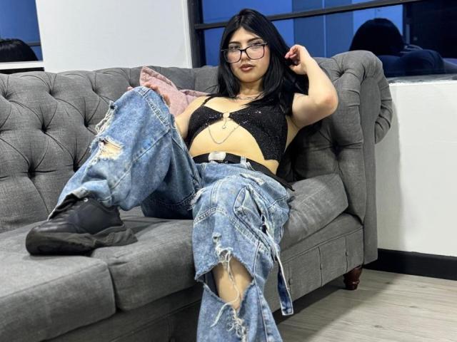 IsabellaaRossi - Live sex cam - 28893494