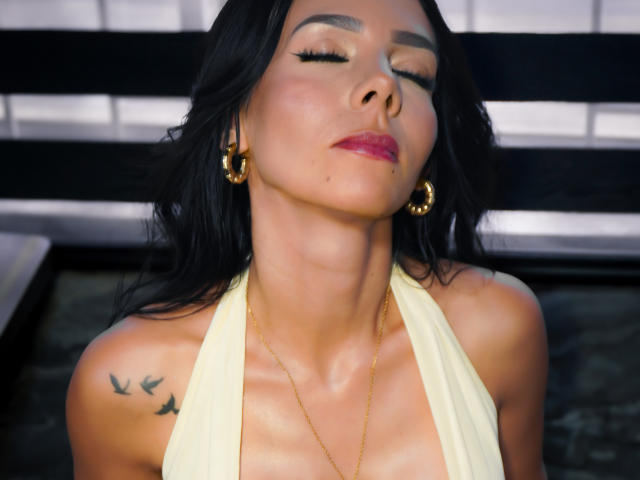 EvelinLuna - Live porn &amp; sex cam - 28894682