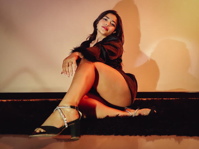 KimDevinne - Live sex cam - 28894994