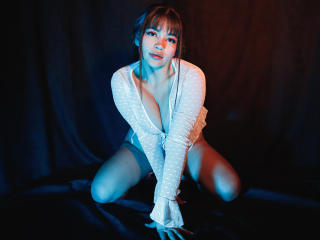 Ver la ficha detallada de KimDevinne