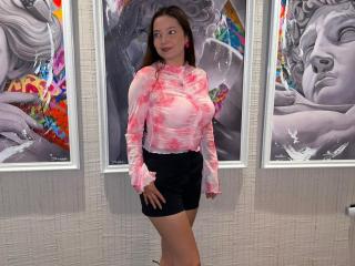 Se dtaljerede oplysninger for HecateCorvin