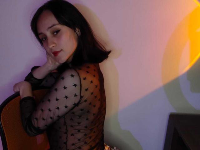 AnnieLamberth - Live porn &amp; sex cam - 28896557