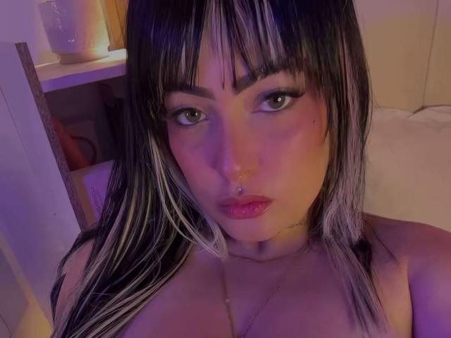 ValeriaJhonsson - сексуальная веб-камера в реальном времени - 28897292