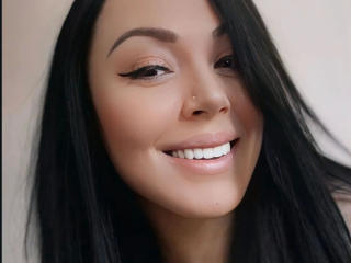 Ver la ficha detallada de Layla84-hot