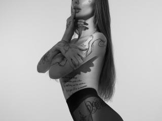 Voir la fiche détaillée de SensualMila