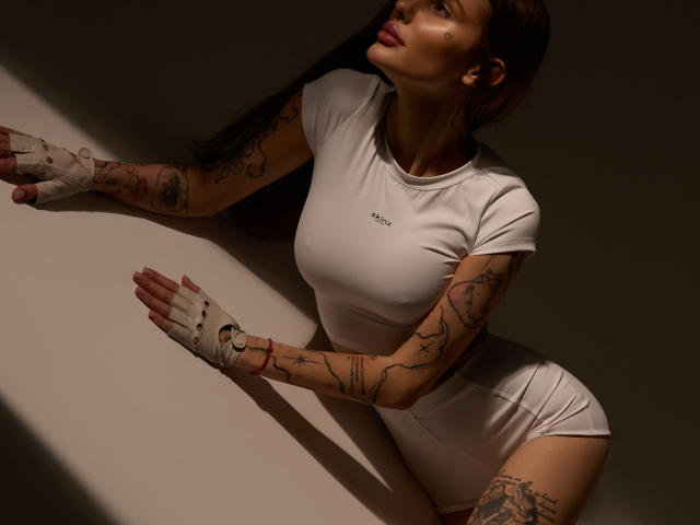 SensualMila - Live porn &amp; sex cam - 28901117