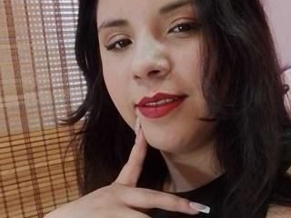 Ver la ficha detallada de RosieTurner