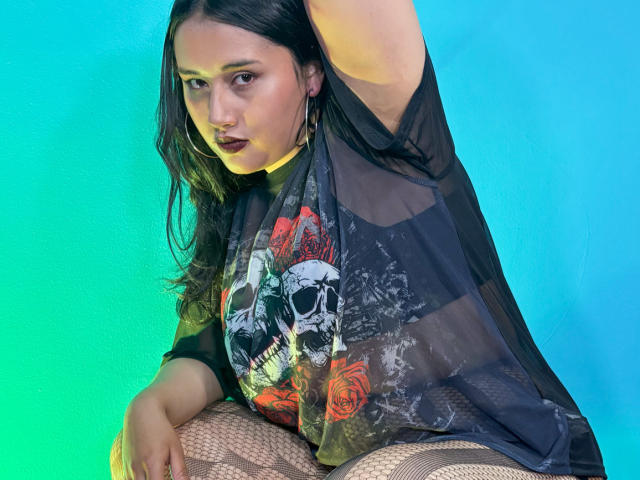 LilithInfernal - Élő pornó és szexkamera - 28901864