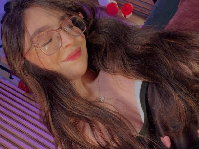 EvaMcAllister - Sexe cam en vivo - 28902974