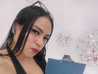 KatherinBaker'in detaylı sayfasını gör