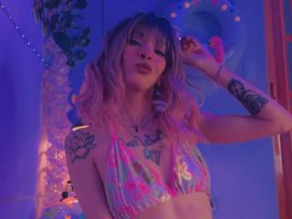 Voir la fiche détaillée de LaurenEvie69