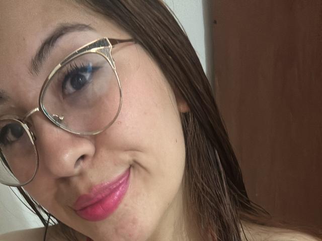 MeganRegan - Live porn &amp; sex cam - 28905017