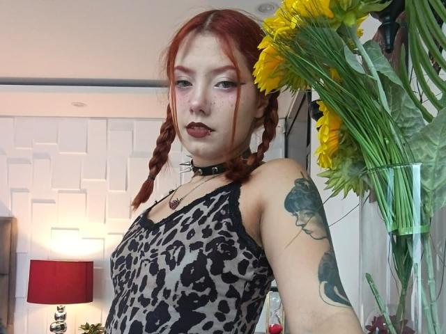 EmmaThomsonn - Live porn &amp; sex cam - 28906247