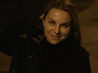 Podívejte se na podrobnou kartu BelleLisaG