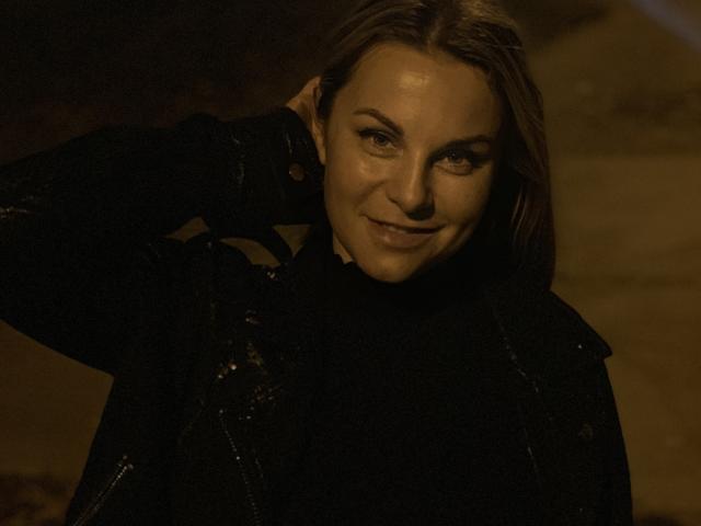 BelleLisaG - Live porn &amp; sex cam - 28907513