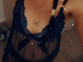 BellaChhaude's Model Profile