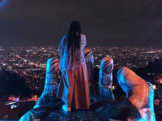 Podívejte se na podrobnou kartu BeckyHuston