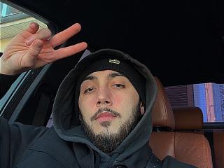 Podívejte se na podrobnou kartu FrenchLatinoS